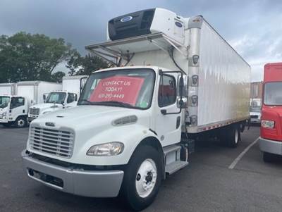 Freightliner M2 106 26 ft Refrigerated Truck - 240HP, 9 Speed Automatic, Liftgate