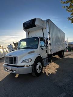 Freightliner M2 106 26 ft Refrigerated Truck - 260HP, 7 Speed Automatic