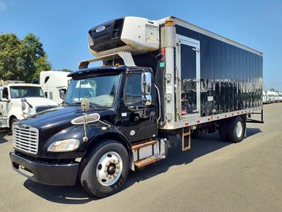 Freightliner M2 106 24 ft Refrigerated Truck - 240HP, 6 Speed Automatic