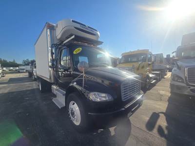 Freightliner M2 106 14 ft Refrigerated Truck - 220HP, 6 Speed Manual, Liftgate