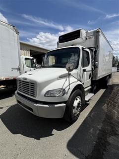 Freightliner M2 106 18 ft Refrigerated Truck - 240HP, 6 Speed Automatic