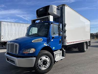 Freightliner M2 106 22 ft Refrigerated Truck - 260HP, 6 Speed Automatic