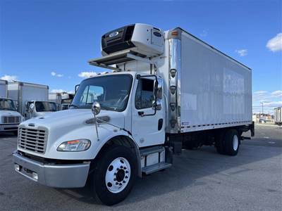 Freightliner M2 106 22 ft Refrigerated Truck - 240HP, 9 Speed Automatic, Liftgate