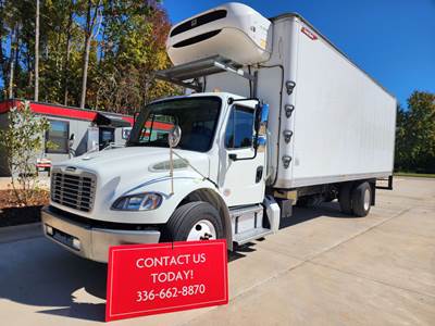 Freightliner M2 106 26 ft Refrigerated Truck - 240HP, 6 Speed Automatic