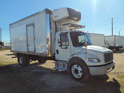 Freightliner M2 106 20 ft Refrigerated Truck - 240HP, 6 Speed Automatic