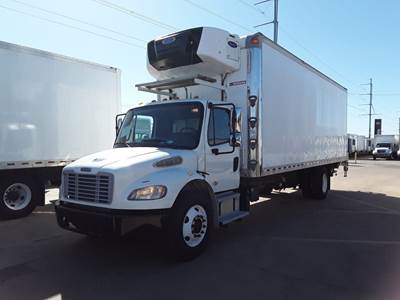 Freightliner M2 106 26 ft Refrigerated Truck - 240HP, 9 Speed Automatic, Liftgate
