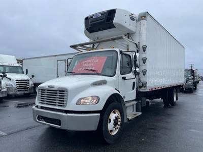 Freightliner M2 106 26 ft Refrigerated Truck - 240HP, 9 Speed Automatic, Liftgate
