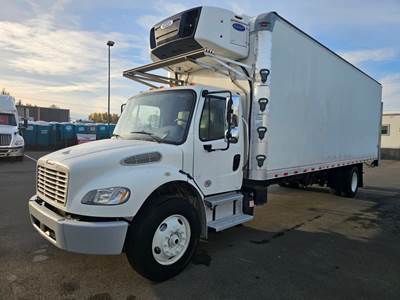 Freightliner M2 106 26 ft Refrigerated Truck - 280HP, 9 Speed Automatic, Liftgate