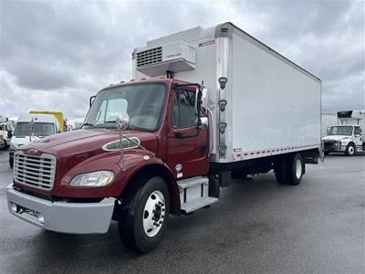 Freightliner M2 106 24 ft Refrigerated Truck - 240HP, 6 Speed Manual, Liftgate