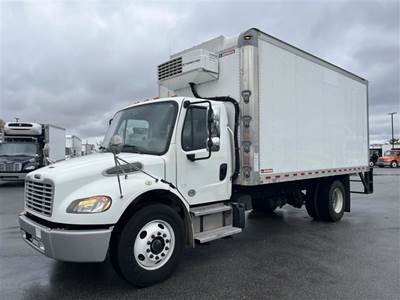 Freightliner M2 106 18 ft Refrigerated Truck - 240HP, 7 Speed Automatic