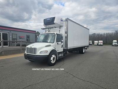 Freightliner M2 106 26 ft Refrigerated Truck - 280HP, 6 Speed Automatic, Liftgate
