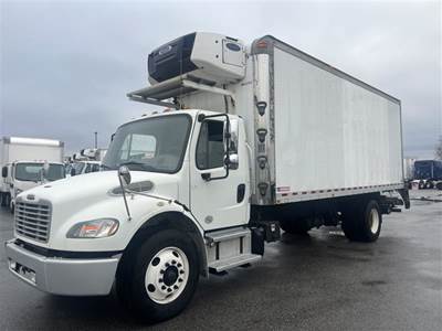 Freightliner M2 106 22 ft Refrigerated Truck - 240HP, 9 Speed Automatic, Liftgate