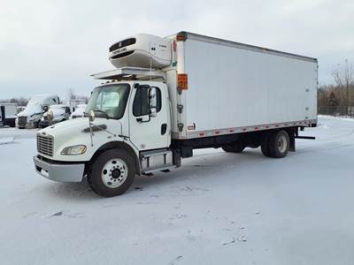 Freightliner M2 106 24 ft Refrigerated Truck - 260HP, 7 Speed Automatic