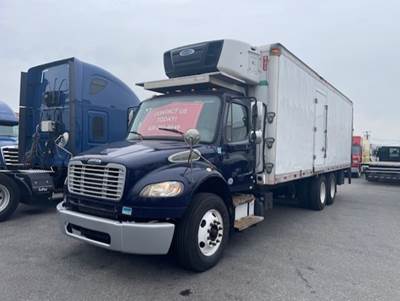 Freightliner M2 106 26 ft Refrigerated Truck - 300HP, 6 Speed Automatic, Liftgate
