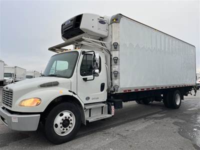 Freightliner M2 106 26 ft Refrigerated Truck - 240HP, 9 Speed Automatic, Liftgate
