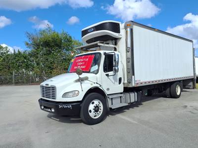 Freightliner M2 106 24 ft Refrigerated Truck - 240HP, 6 Speed Automatic, Liftgate