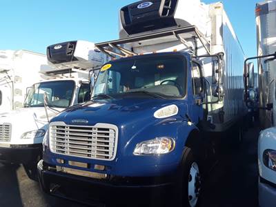 Freightliner M2 106 26 ft Refrigerated Truck - 270HP, 6 Speed Automatic, Liftgate
