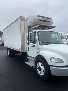 Freightliner M2 106 22 ft Refrigerated Truck - 240HP, 6 Speed Automatic