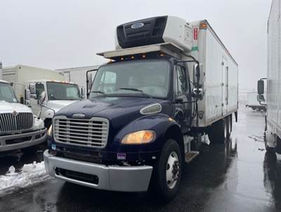 Freightliner M2 106 26 ft Refrigerated Truck - 300HP, 6 Speed Automatic, Liftgate