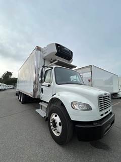 Freightliner M2 106 26 ft Refrigerated Truck - 270HP, 6 Speed Automatic