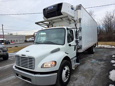 Freightliner M2 106 26 ft Refrigerated Truck - 240HP, 9 Speed Automatic, Liftgate
