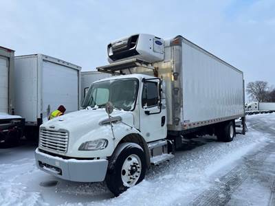 Freightliner M2 106 26 ft Refrigerated Truck - 280HP, 6 Speed Automatic, Liftgate