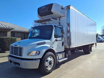 Freightliner M2 106 26 ft Refrigerated Truck - 240HP, 9 Speed Automatic, Liftgate