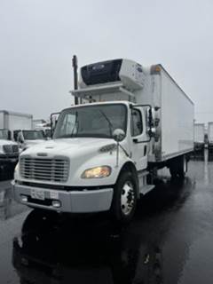 Freightliner M2 106 24 ft Refrigerated Truck - 240HP, 9 Speed Automatic, Liftgate
