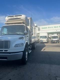 Freightliner M2 106 24 ft Refrigerated Truck - 350HP, 6 Speed Automatic