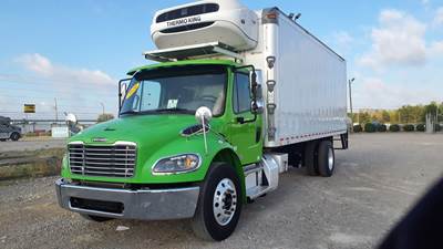 Freightliner M2 106 22 ft Refrigerated Truck - 240HP, 6 Speed Automatic