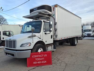 Freightliner M2 106 24 ft Refrigerated Truck - 260HP, 6 Speed Automatic