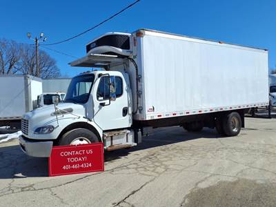 Freightliner M2 106 24 ft Refrigerated Truck - 260HP, 6 Speed Automatic