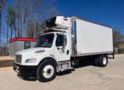 Freightliner M2 106 18 ft Refrigerated Truck - 240HP, 9 Speed Automatic
