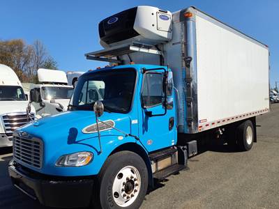 Freightliner M2 106 20 ft Refrigerated Truck - 240HP, 6 Speed Automatic