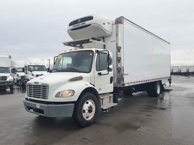 Freightliner M2 106 26 ft Refrigerated Truck - 240HP, 9 Speed Automatic, Liftgate