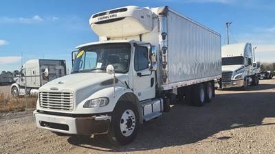 Freightliner M2 106 24 ft Refrigerated Truck - 325HP, 6 Speed Automatic