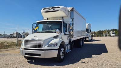 Freightliner M2 106 24 ft Refrigerated Truck - 325HP, 6 Speed Automatic