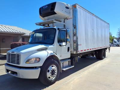 Freightliner M2 106 26 ft Refrigerated Truck - 280HP, 9 Speed Automatic, Liftgate