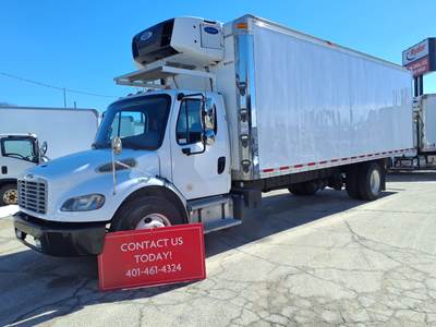Freightliner M2 106 26 ft Refrigerated Truck - 240HP, 6 Speed Automatic