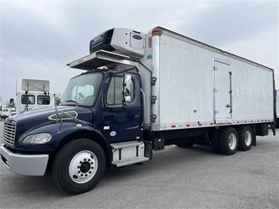 Freightliner M2 106 26 ft Refrigerated Truck - 300HP, 6 Speed Automatic, Liftgate