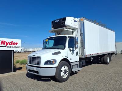 Freightliner M2 106 26 ft Refrigerated Truck - 240HP, 9 Speed Automatic, Liftgate