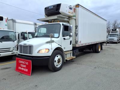 Freightliner M2 106 26 ft Refrigerated Truck - 260HP, 6 Speed Automatic, Liftgate