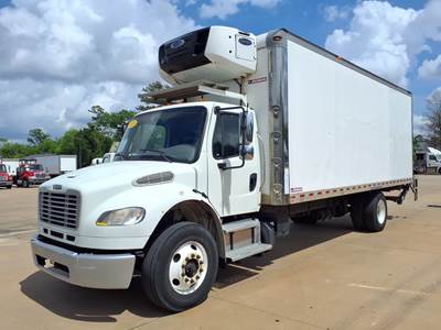 Freightliner M2 106 24 ft Refrigerated Truck - 270HP, 6 Speed Automatic, Liftgate