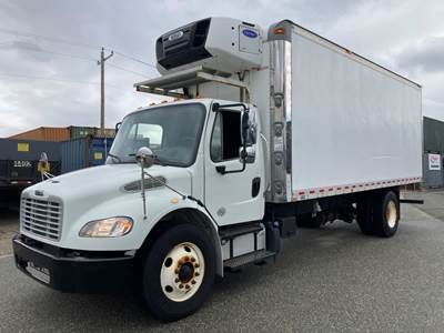Freightliner M2 106 22 ft Refrigerated Truck - 240HP, 6 Speed Automatic