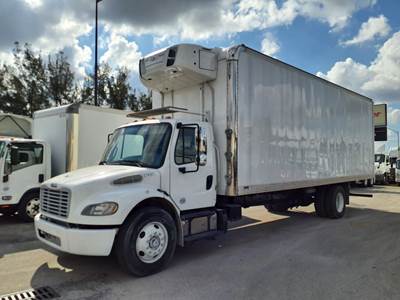 Freightliner M2 106 27 ft Refrigerated Truck - 240HP, 6 Speed Automatic