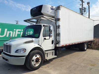 Freightliner M2 106 26 ft Refrigerated Truck - 240HP, 9 Speed Automatic, Liftgate