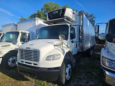 Freightliner M2 106 26 ft Refrigerated Truck - 350HP, 6 Speed Automatic, Liftgate