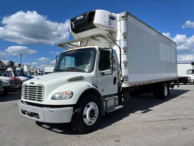 Freightliner M2 106 26 ft Refrigerated Truck - 240HP, 9 Speed Automatic, Liftgate
