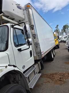 Freightliner M2 106 24 ft Refrigerated Truck - 300HP, 6 Speed Automatic, Liftgate