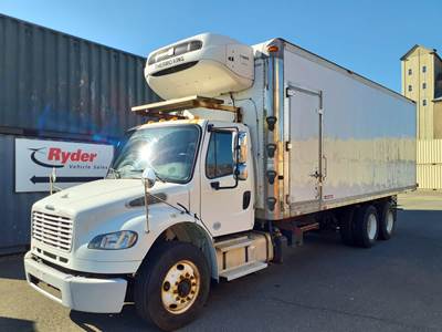 Freightliner M2 106 26 ft Refrigerated Truck - 330HP, 6 Speed Automatic